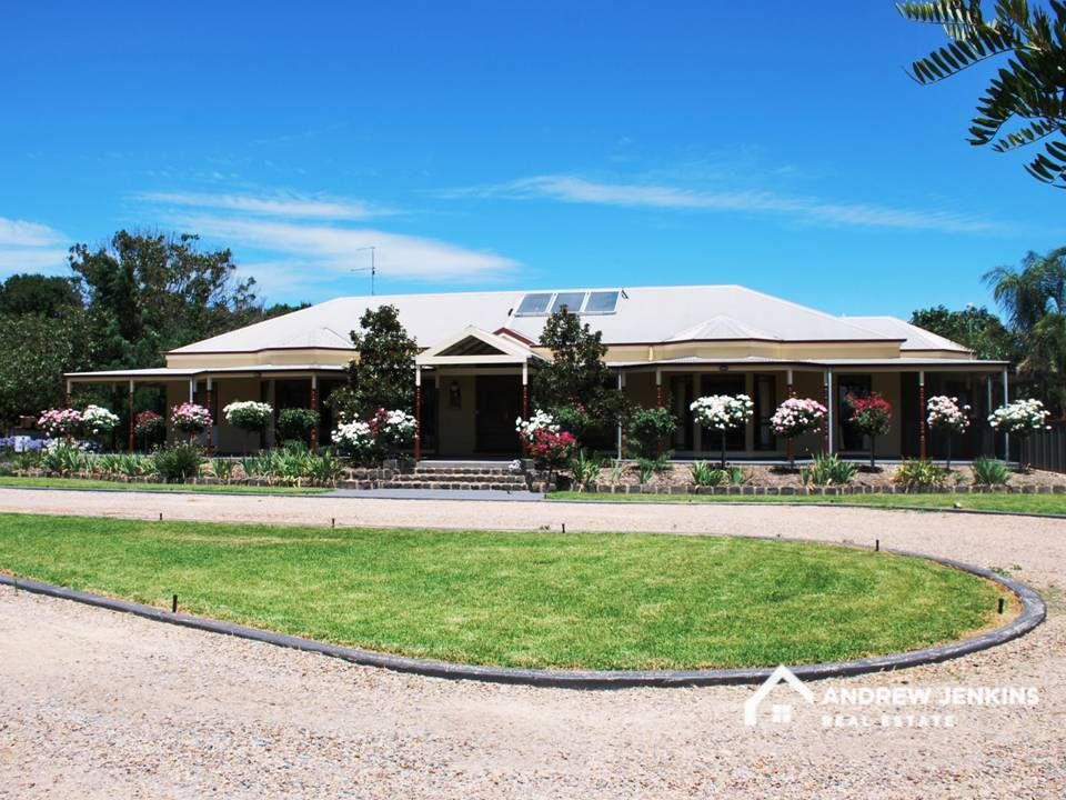 63 Murray Rd, Koonoomoo VIC 3644, Image 0