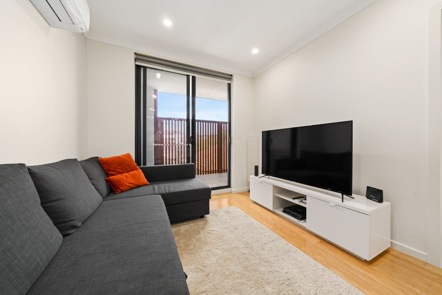 208/379 Burwood Highway, Burwood VIC 3125, Image 1