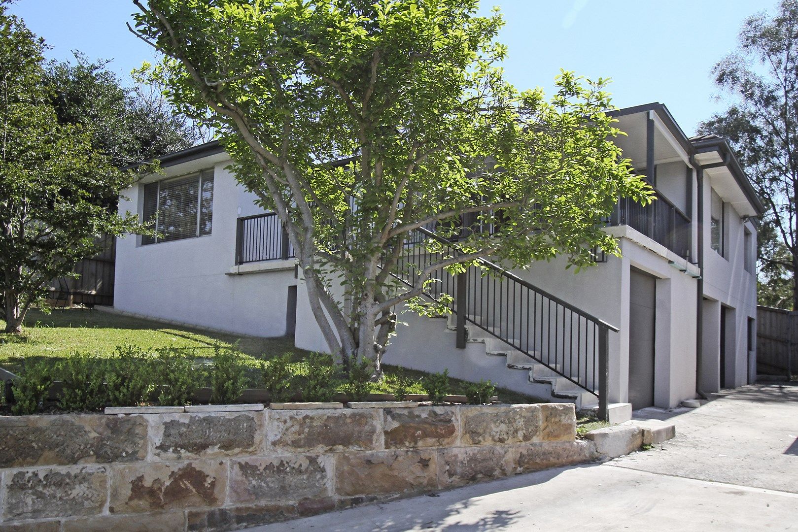 8 Strauss Place, Seven Hills NSW 2147, Image 0
