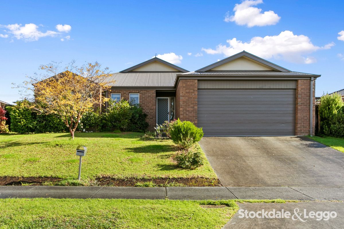 11 Barooga Crescent, Churchill VIC 3842, Image 0