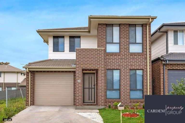 4 bedrooms House in 33 Mulumulung Street AUSTRAL NSW, 2179