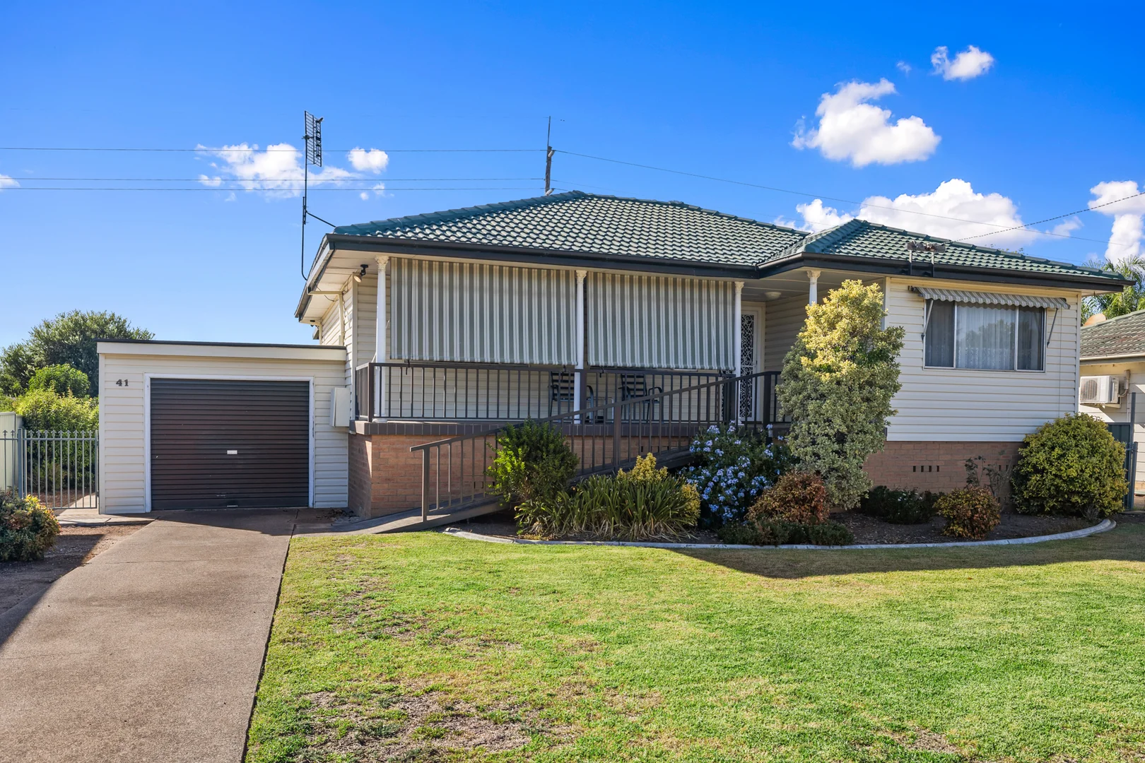 Additional image 3 of 41 Kurrawan Street, Tamworth NSW 2340