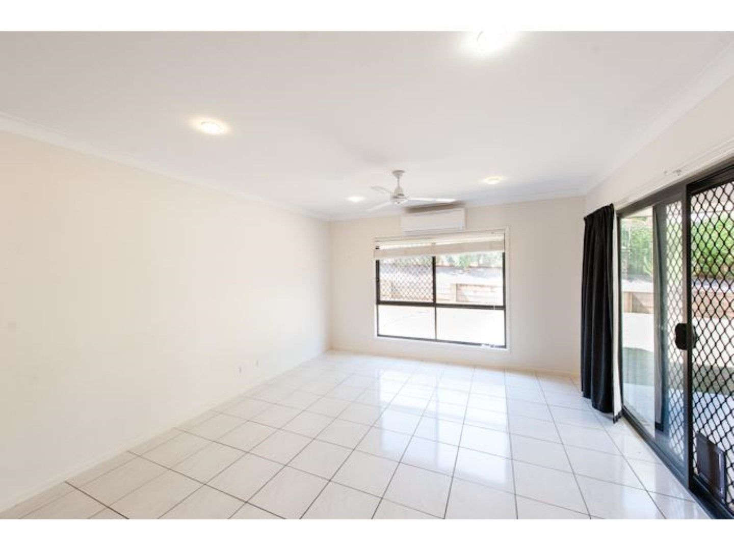 50 Petigrain Avenue, Palmwoods QLD 4555, Image 2