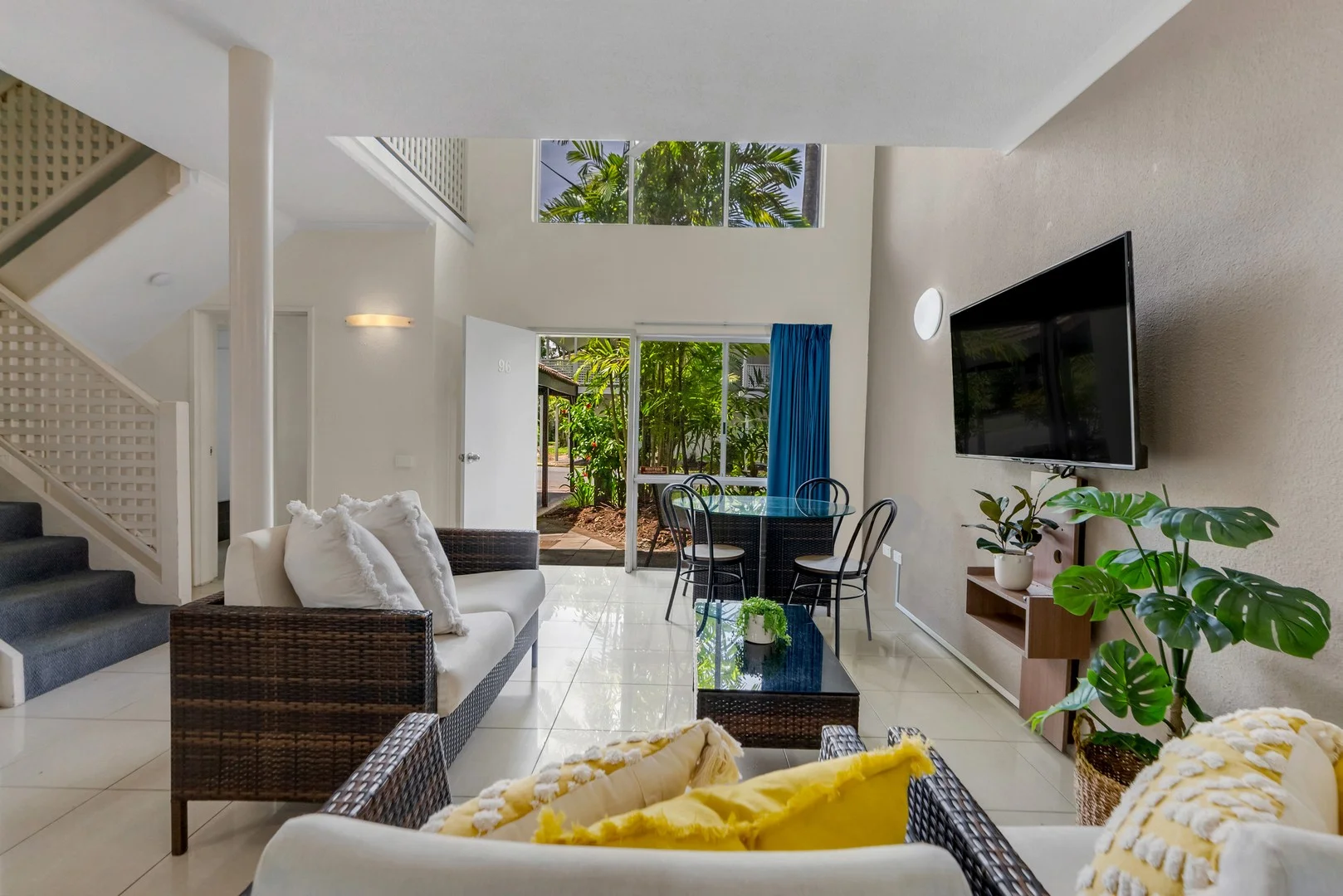 96/121-137 Port Douglas Road, Port Douglas QLD 4877