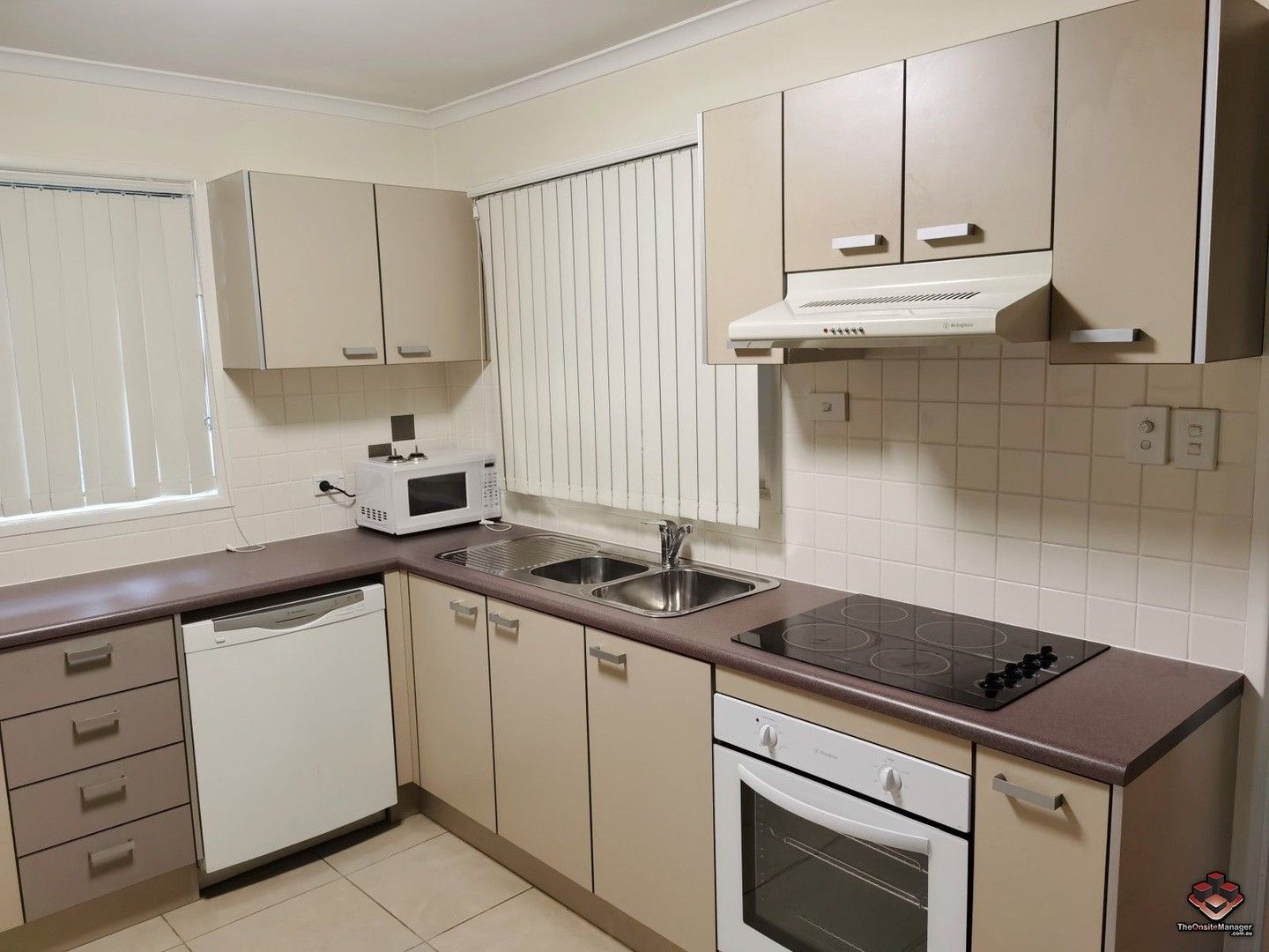 1 bedrooms Apartment / Unit / Flat in ID:21104977/14 Fleet Street BROWNS PLAINS QLD, 4118