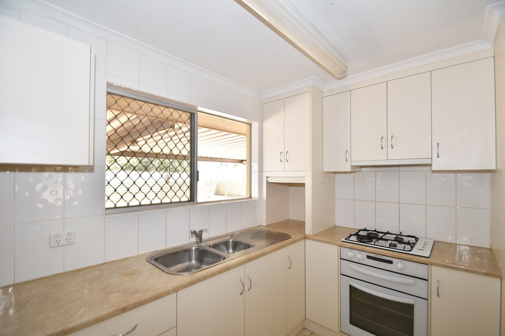 18 Mulara Street, Braitling NT 0870, Image 2