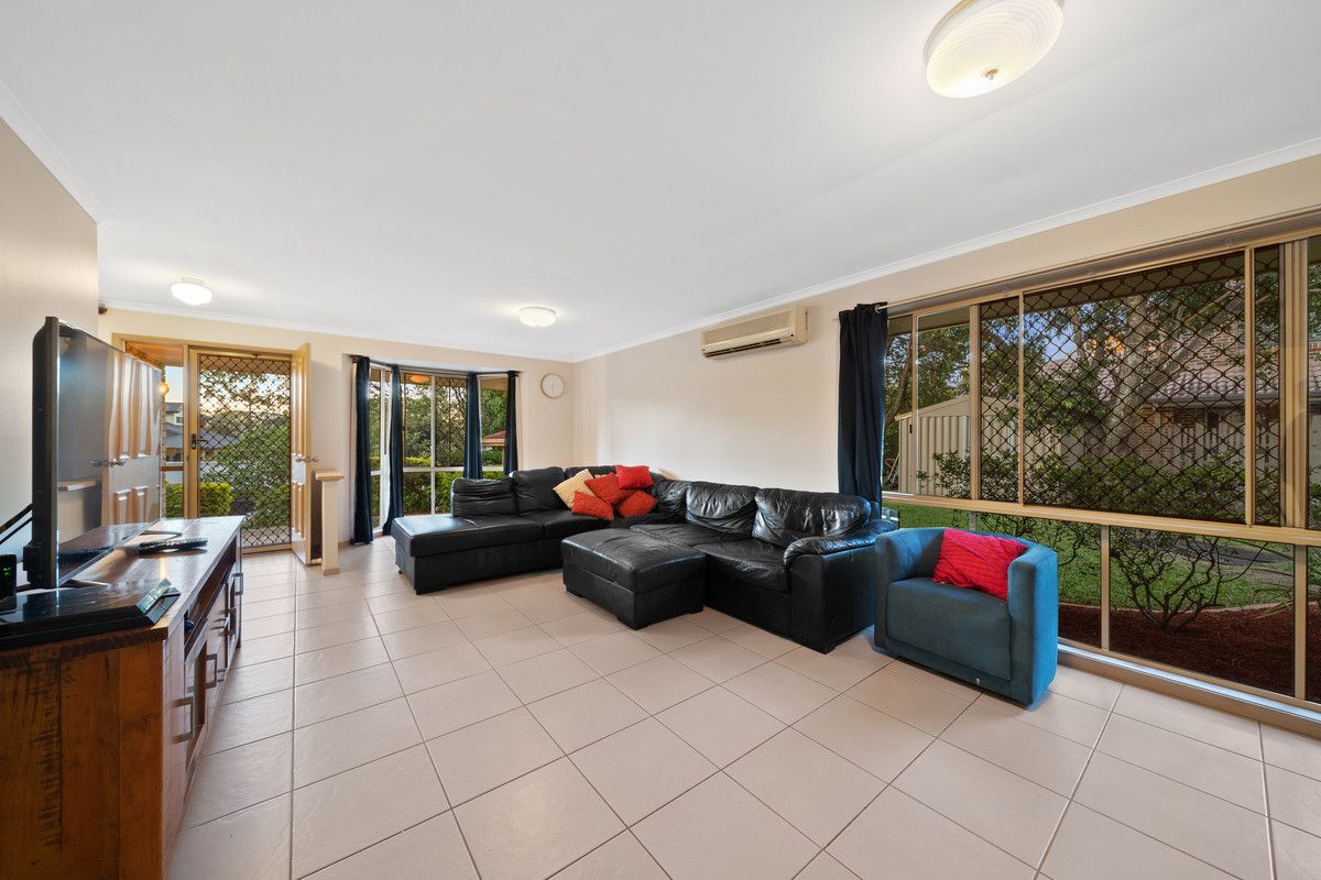 3 Turnberry Crescent, Albany Creek QLD 4035, Image 2