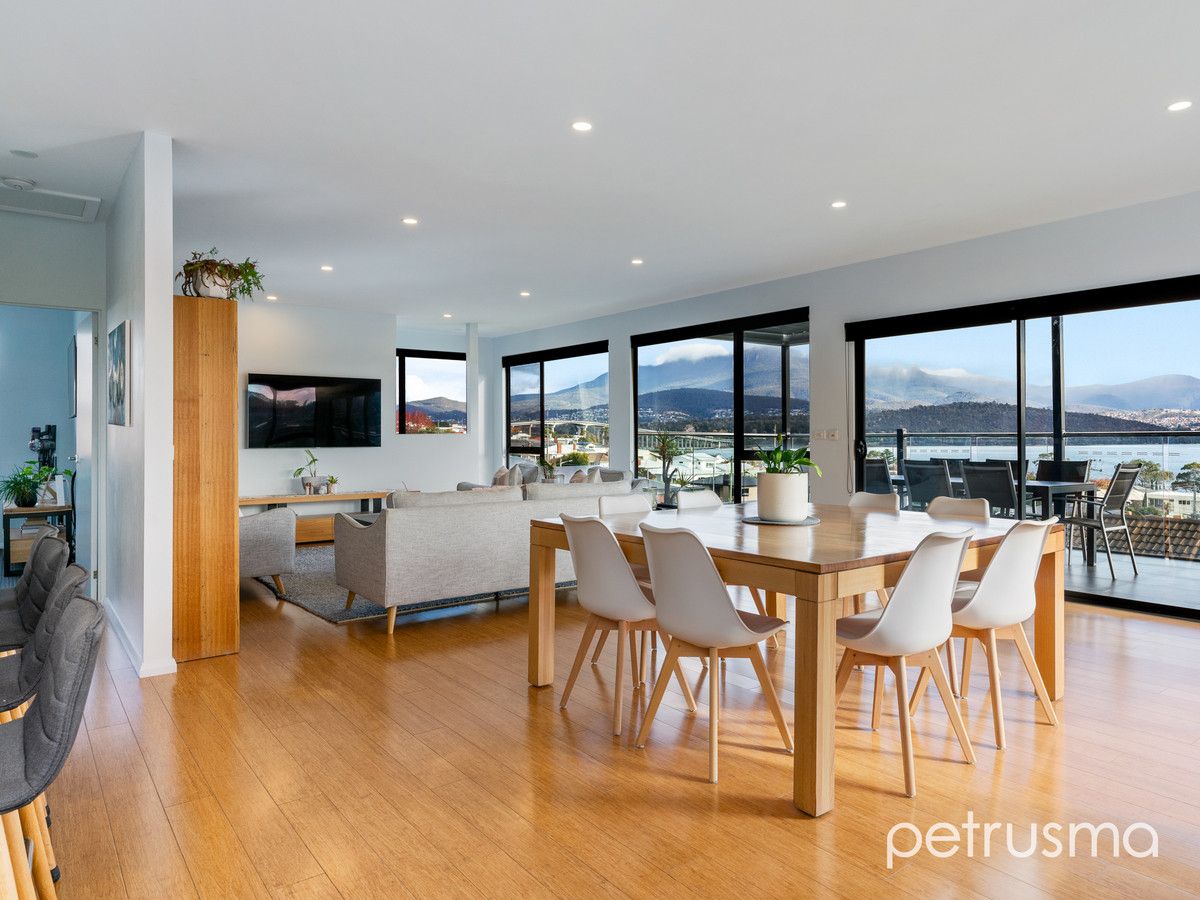 6a Lenna Street, Rose Bay TAS 7015, Image 2