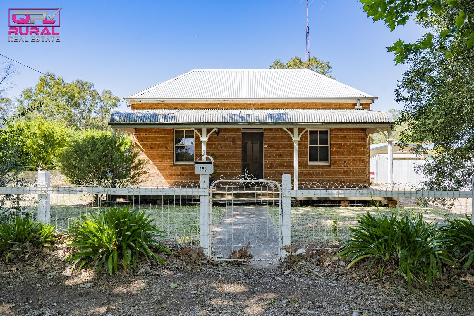 198 Audley Street, Narrandera NSW 2700, Image 0