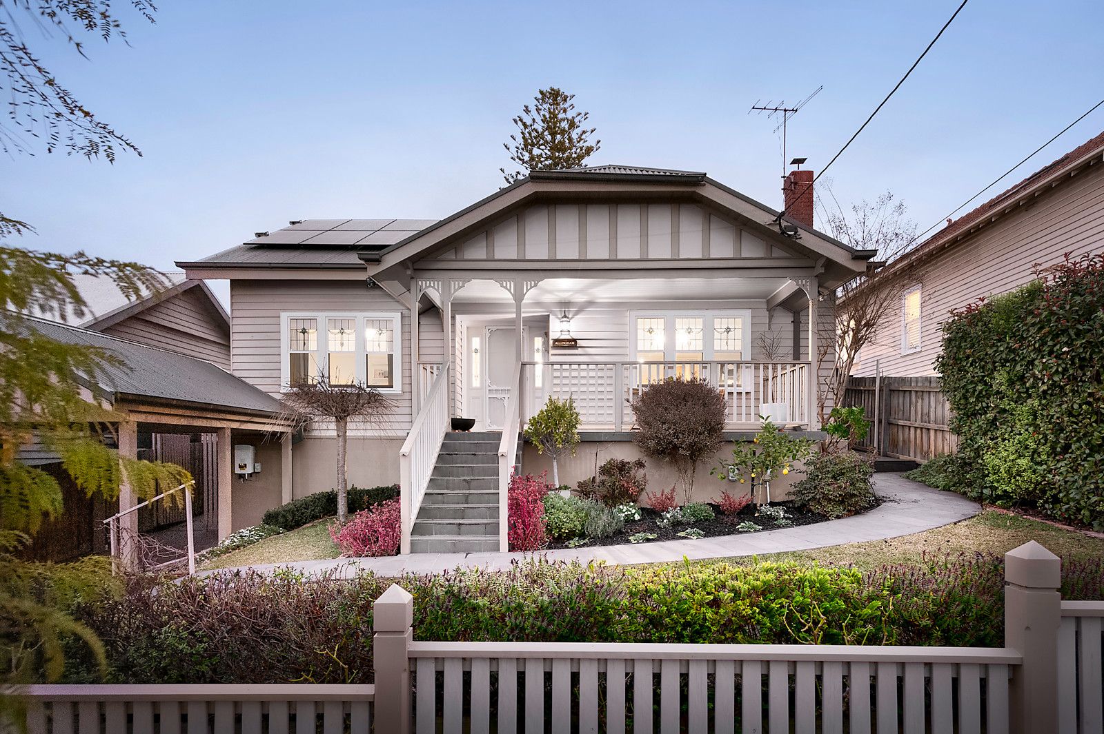 4 bedrooms House in 28 Brisbane Street ASCOT VALE VIC, 3032