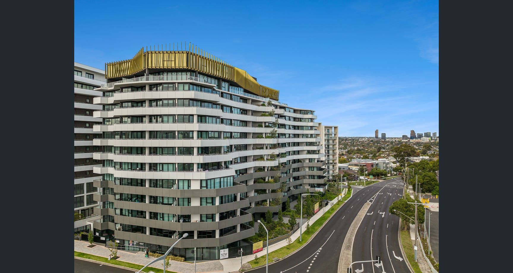 2 bedrooms Apartment / Unit / Flat in 208/600 Doncaster Road DONCASTER VIC, 3108