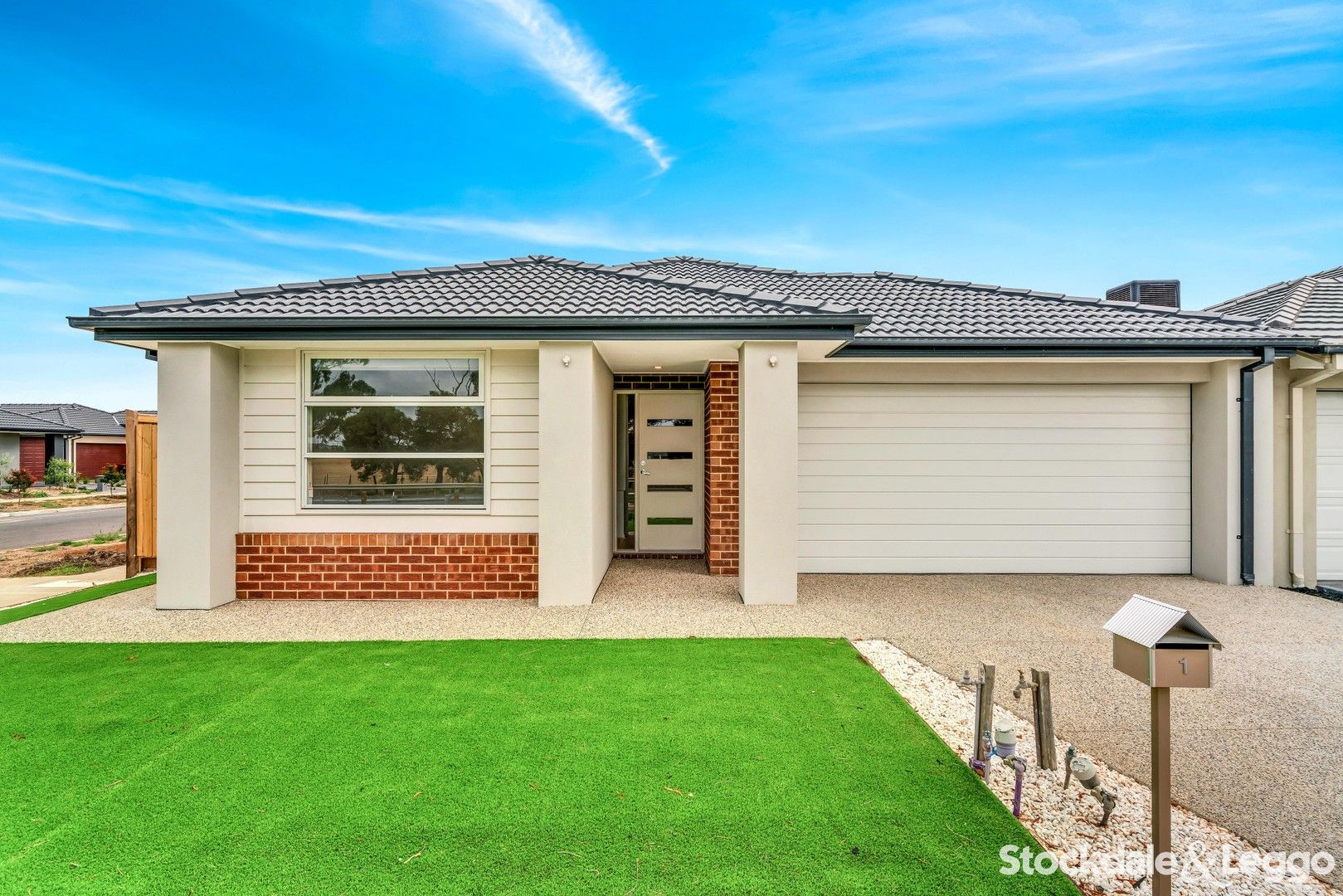 4 bedrooms House in 1 Boomgate Avenue DONNYBROOK VIC, 3064