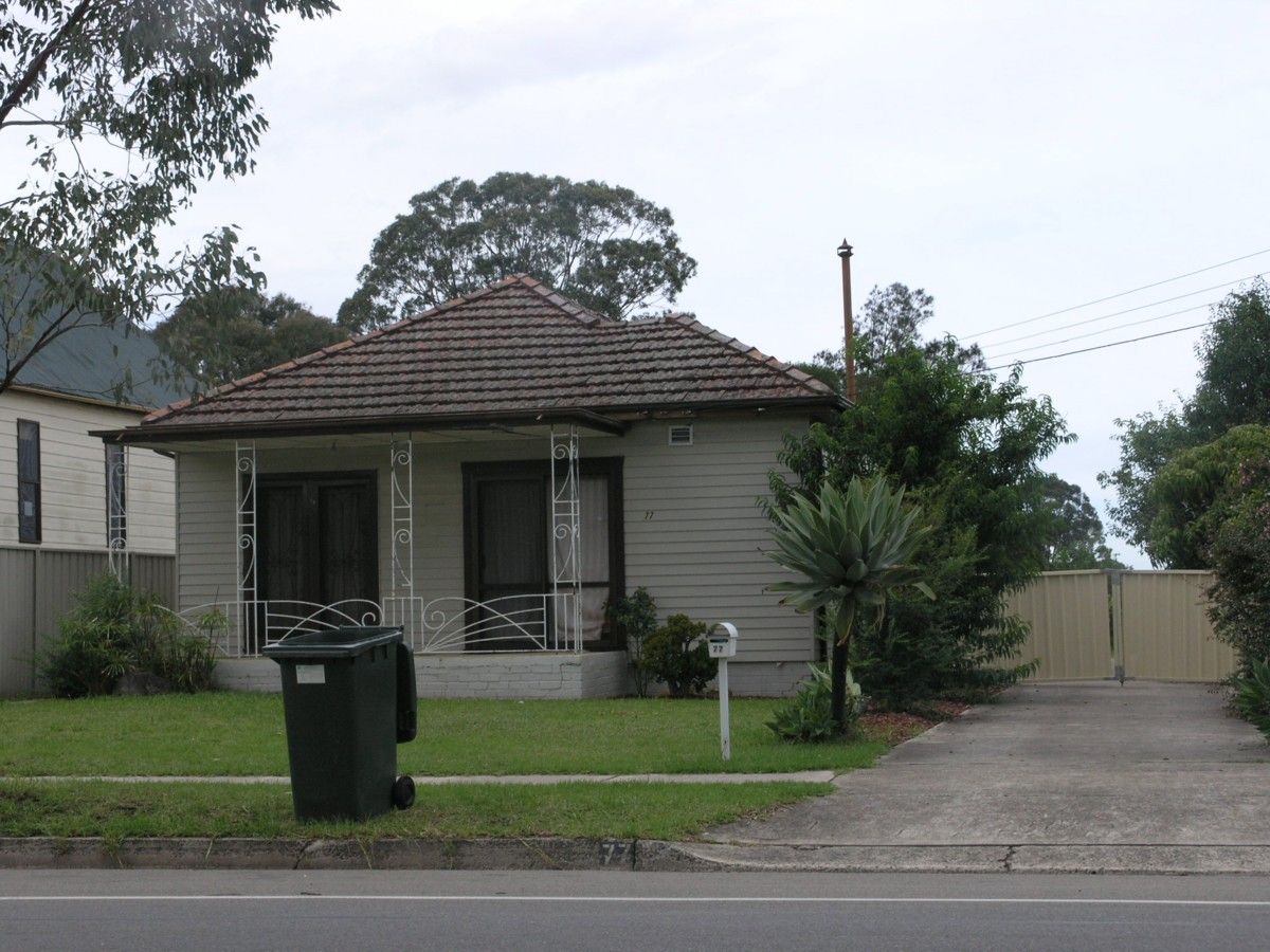 3 bedrooms House in 77 Flowerdale Road LIVERPOOL NSW, 2170