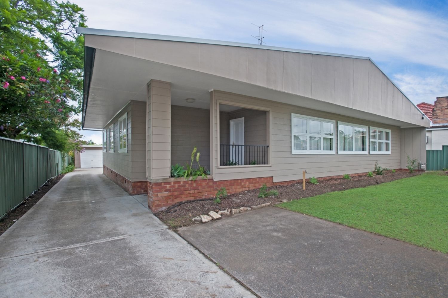 141 New England Highway, Rutherford NSW 2320, Image 0