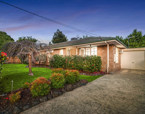 2 Lockhart Court, Kilsyth VIC 3137