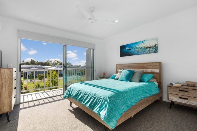 Picture of 2/16 Bottle Brush Circuit, COOMERA QLD 4209