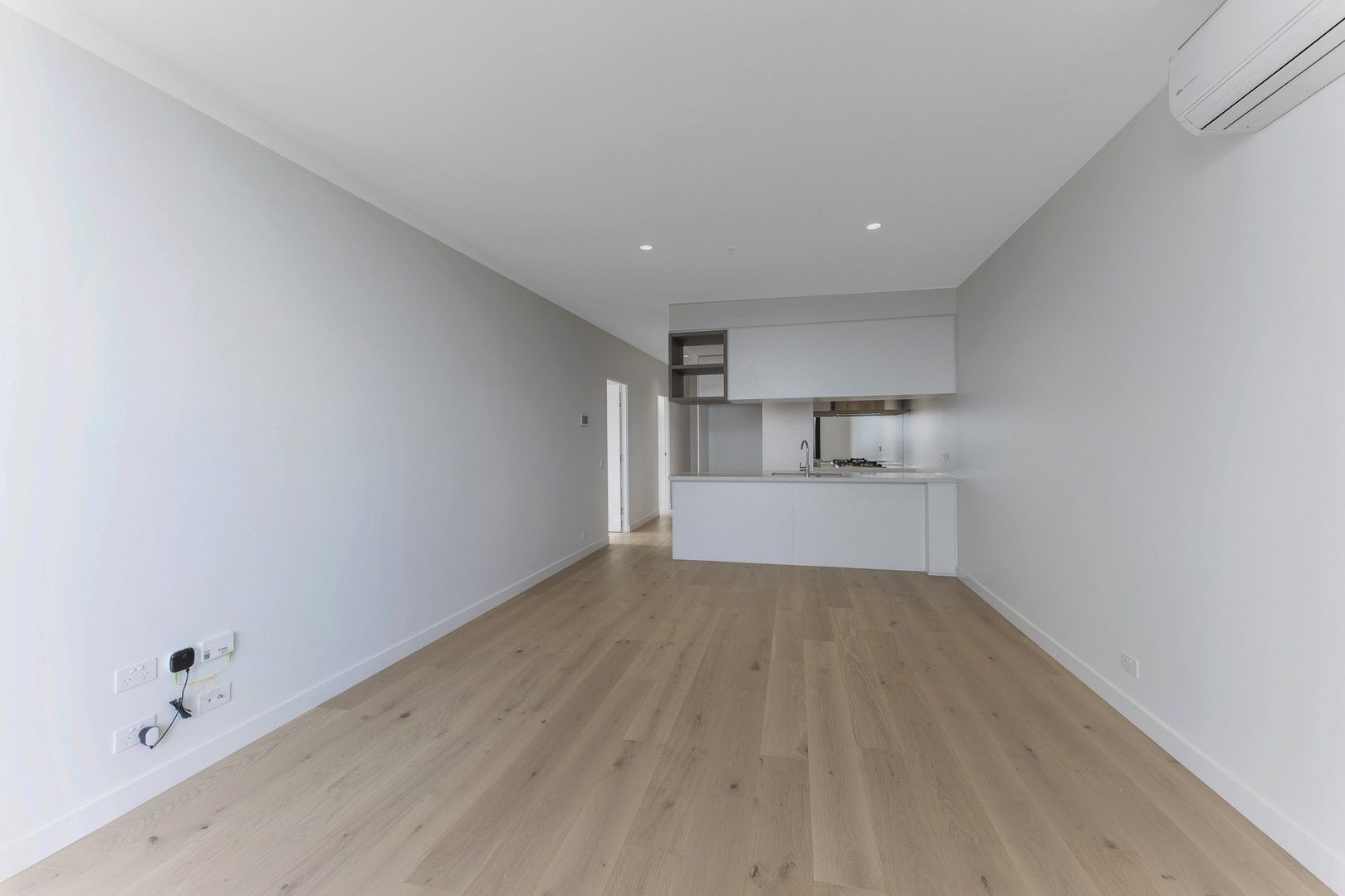1906/259 Normanby Road, South Melbourne VIC 3205 Apartment For Rent