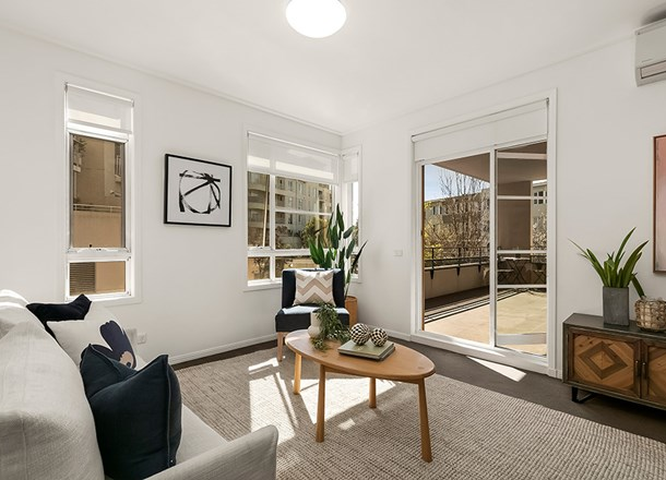 4/2 Seisman Place, Port Melbourne VIC 3207