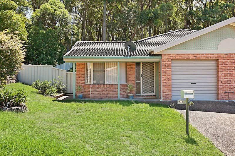 2/12 Deal Street, Mount Hutton Property History & Address Research