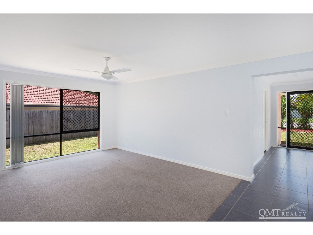 5 Zara Way, Heritage Park QLD 4118, Image 1