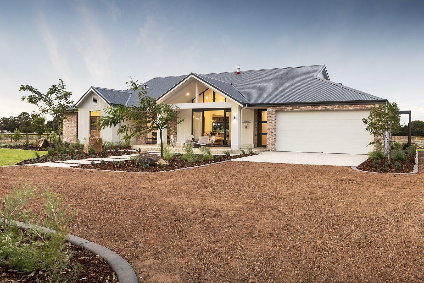 4 bedrooms New House & Land in  SERPENTINE WA, 6125