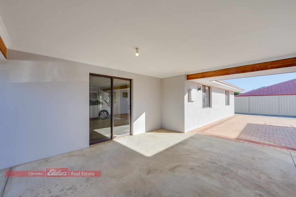 3 bedrooms House in 19B Yaringa Street GOLDEN BAY WA, 6174