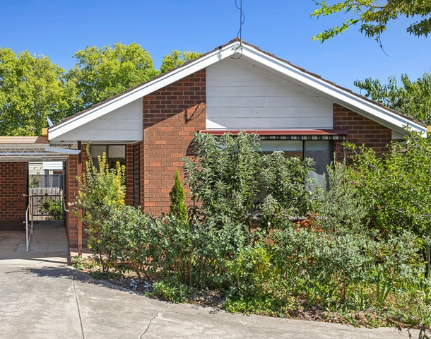 8/16 Greenhill Avenue, Castlemaine VIC 3450