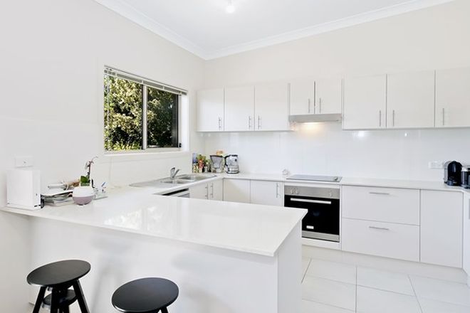 Picture of 33A Laurina Avenue, HELENSBURGH NSW 2508