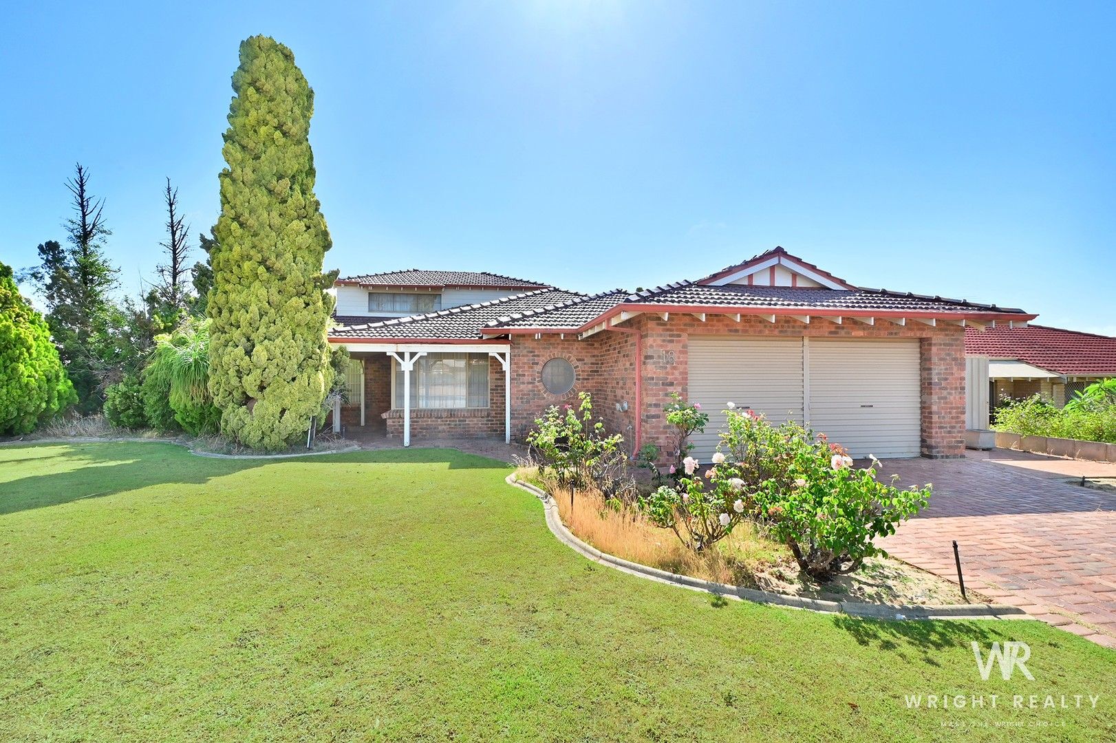 4 bedrooms House in 18 Glenshee Loop KINGSLEY WA, 6026