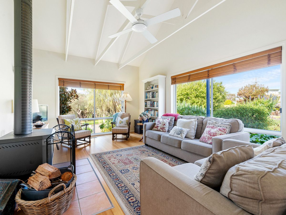 55 Lakeside Drive, Lake Tyers Beach VIC 3909 House For Rent Domain