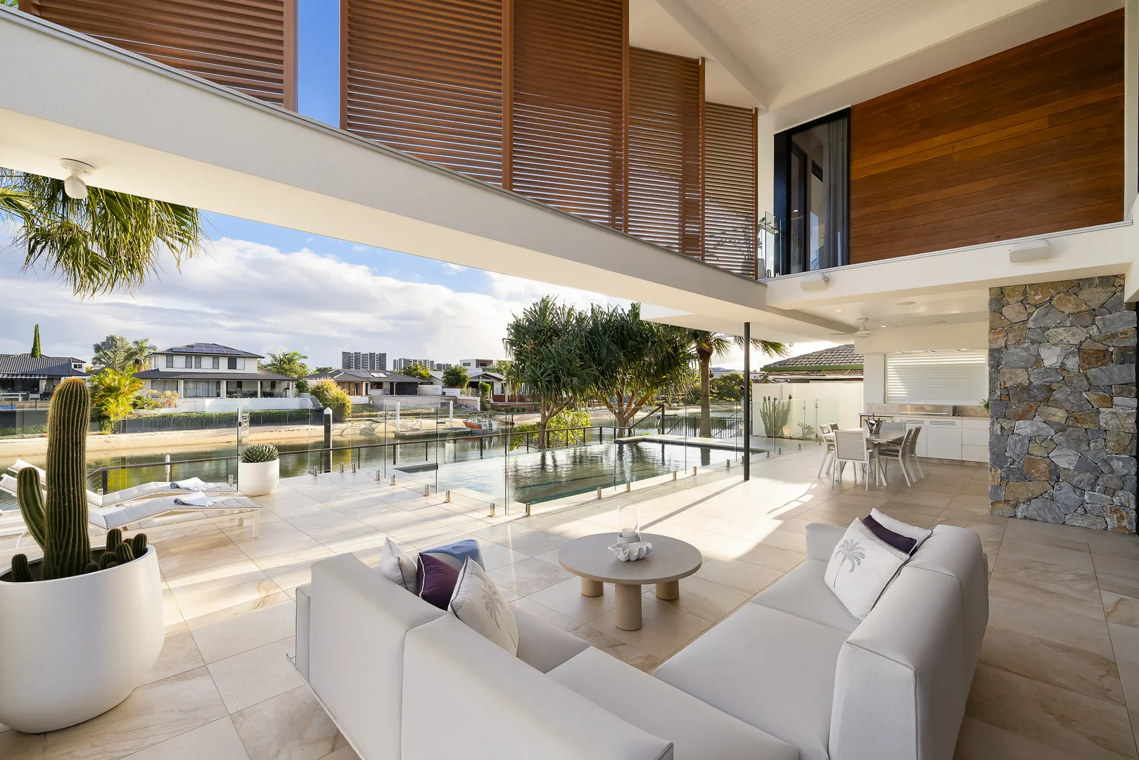 Additional image 8 of 10 Coobowie Street, Broadbeach Waters QLD 4218