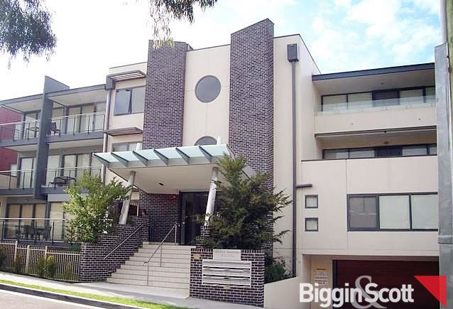 2 bedrooms Apartment / Unit / Flat in 5/2-4 Blair Road GLEN WAVERLEY VIC, 3150