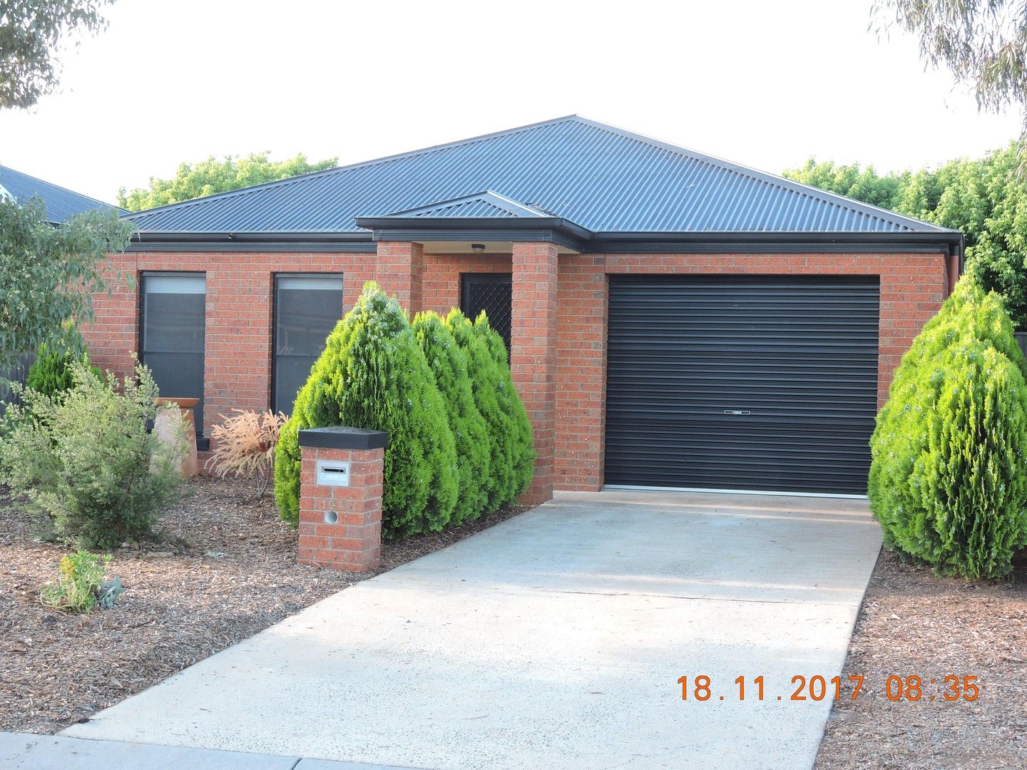 4 bedrooms House in 19A Alkoomi Court EPSOM VIC, 3551