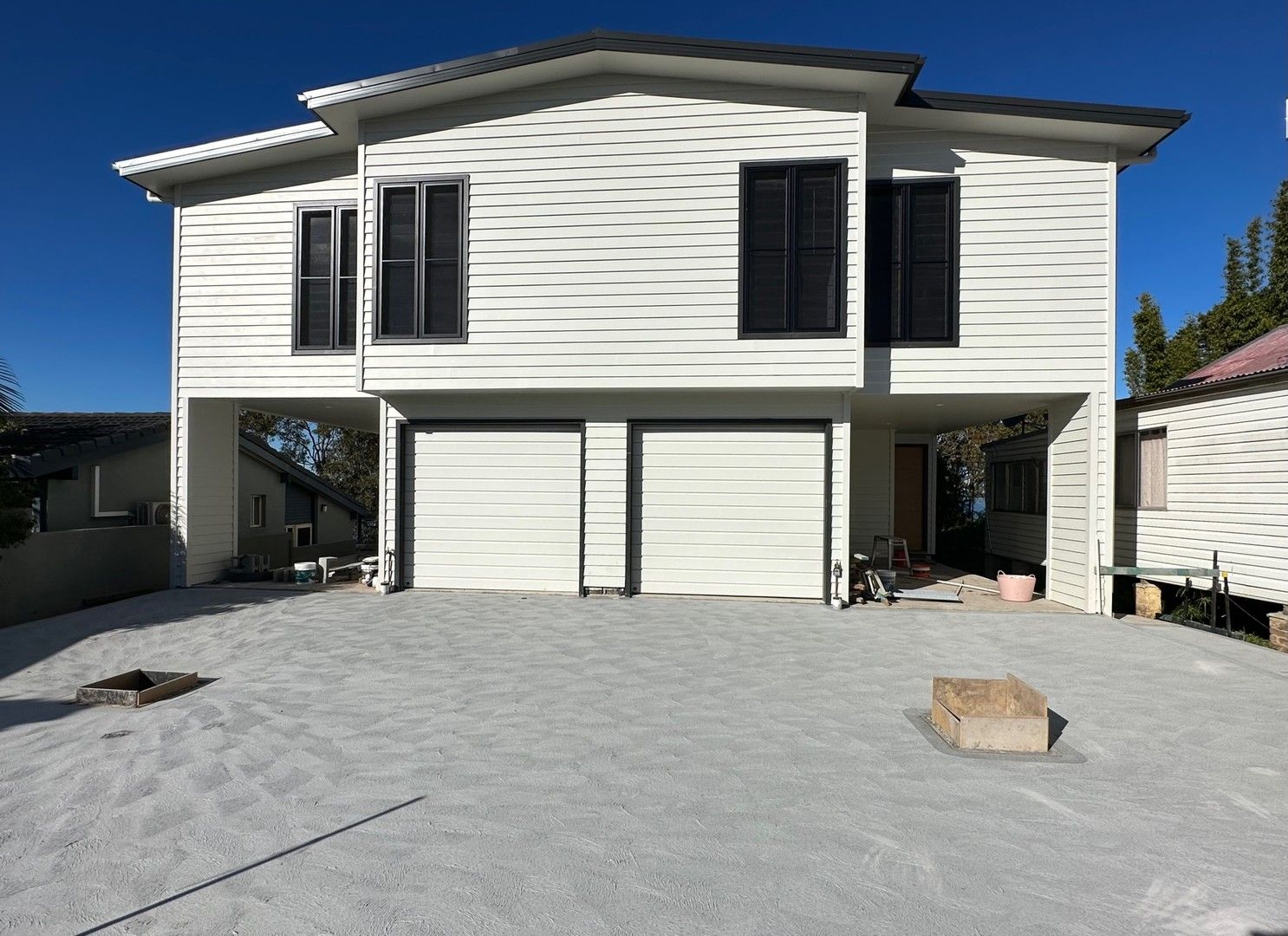 3 bedrooms Townhouse in 144d Tuggerawong Road WYONGAH NSW, 2259