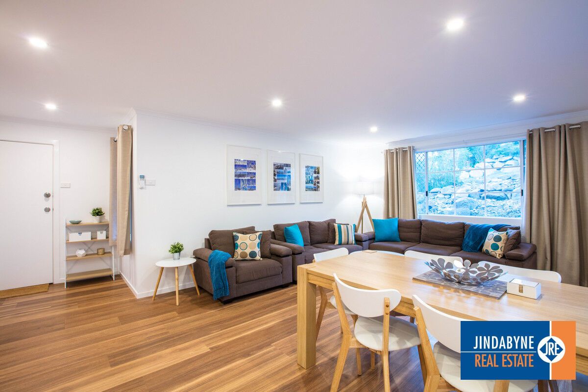 2/125 Gippsland Street, Jindabyne NSW 2627, Image 2