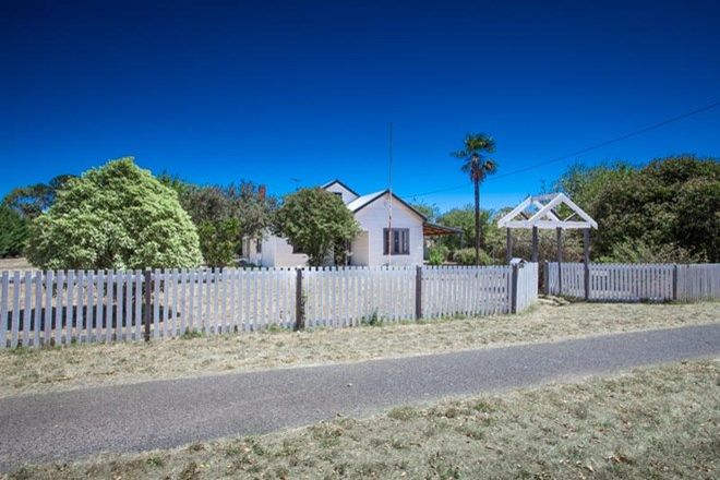 Picture of 39 Main Road, LANCEFIELD VIC 3435