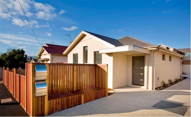 3 bedrooms Townhouse in 1/151-153 Hope Street GEELONG WEST VIC, 3218