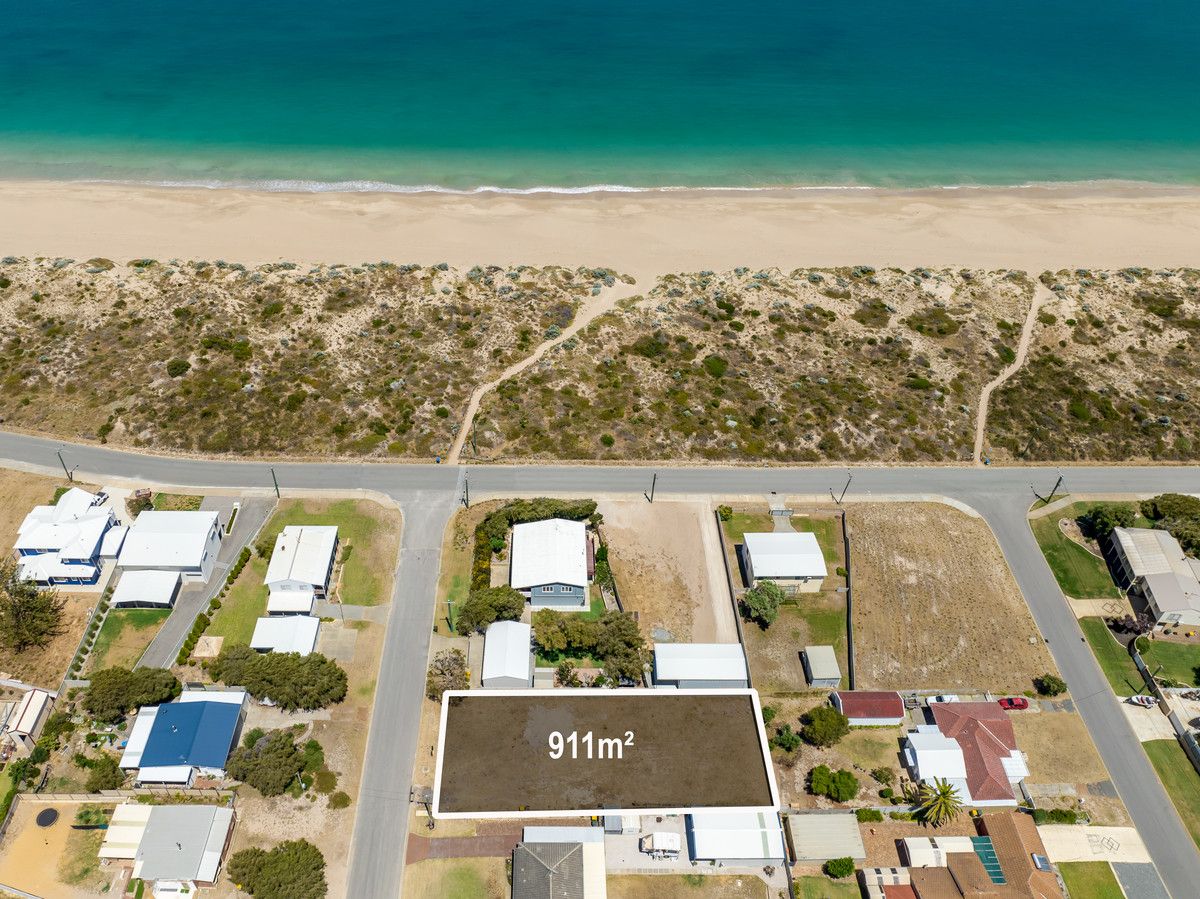 2 Albion Road, Madora Bay WA 6210, Image 0