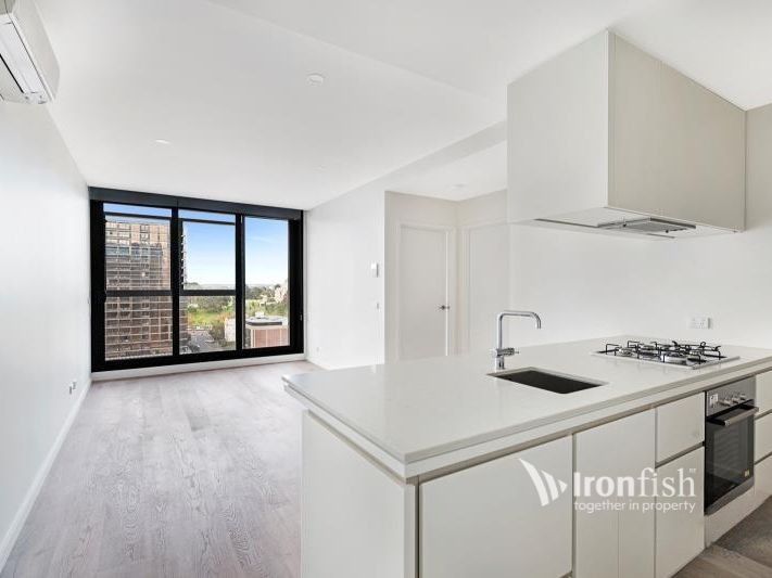 2 bedrooms Apartment / Unit / Flat in 1402/70 Dorcas Street SOUTHBANK VIC, 3006