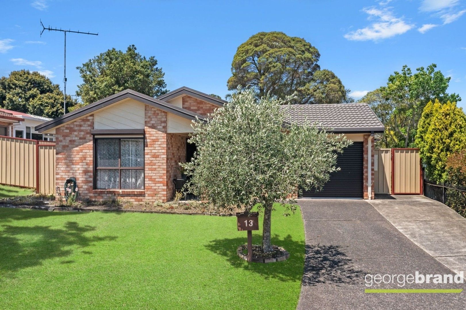 13 Whitehead Close, Kariong NSW 2250, Image 0