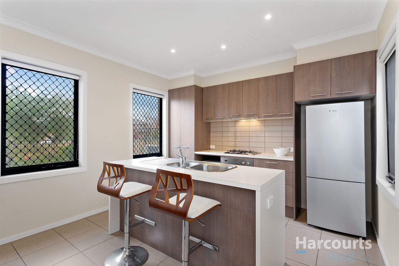 6 Saratoga Walk, Epping VIC 3076, Image 2