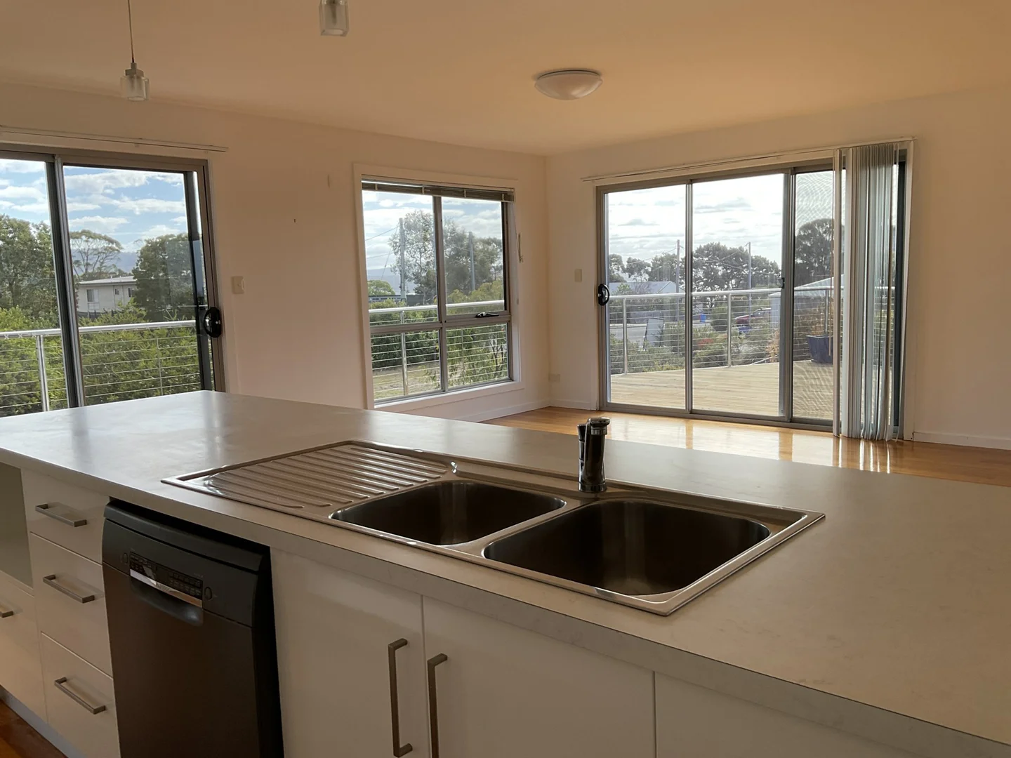 Additional image 4 of 9 Barnett Close, Binalong Bay TAS 7216