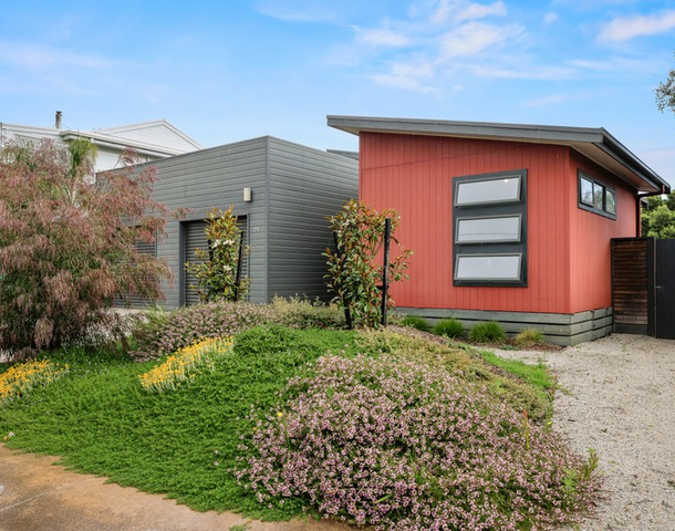 21 Vision Circuit, Sunset Strip VIC 3922