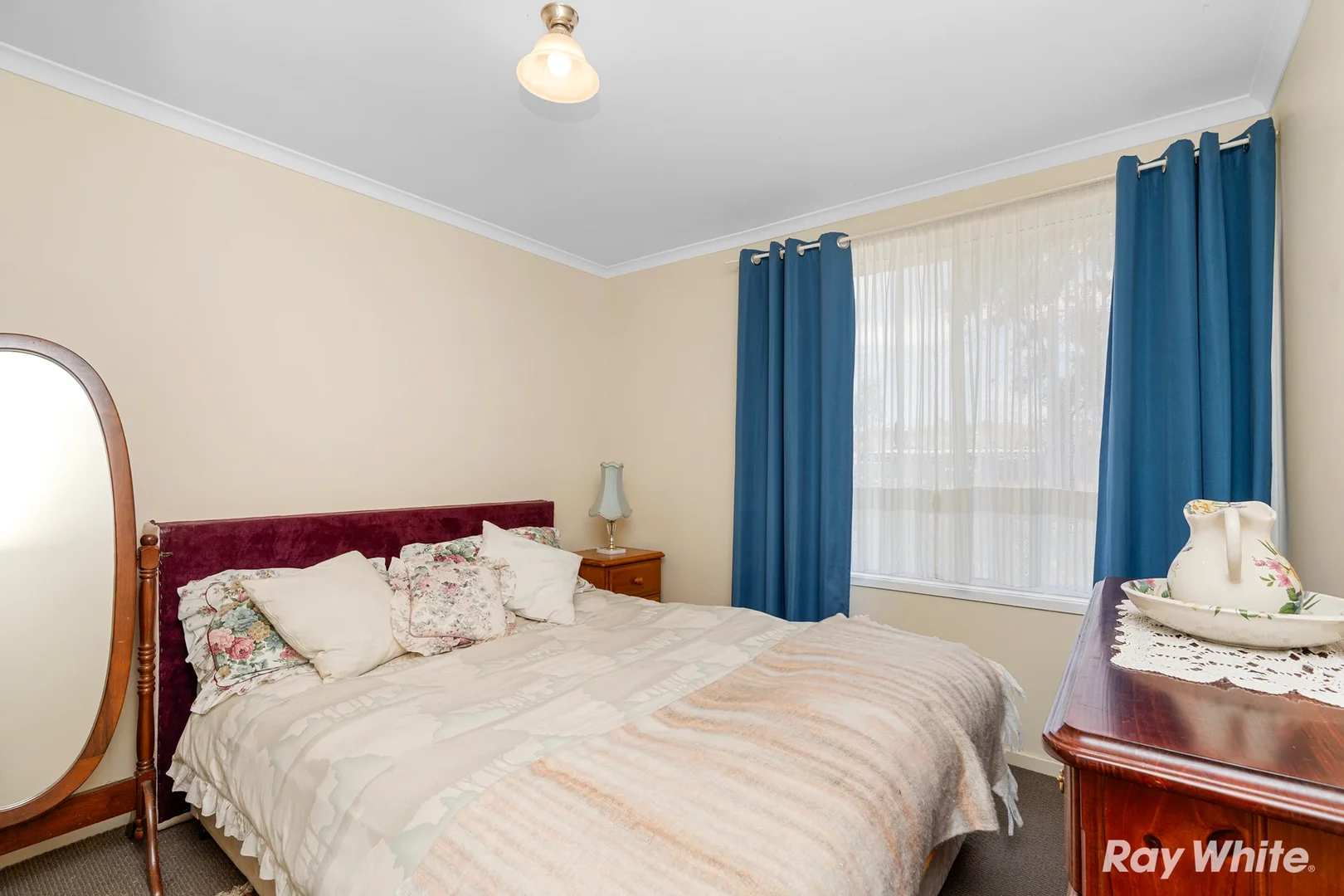 Additional image 8 of 6 Jewnee Street, Wantabadgery NSW 2650