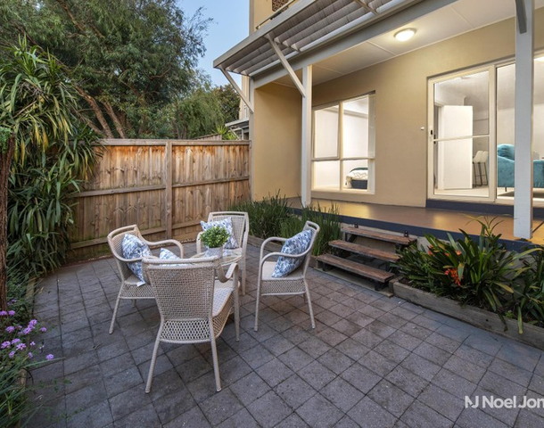 4/11 Milne Street, Templestowe VIC 3106