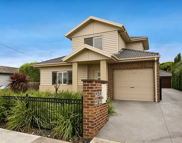 22 Roberts Road, Airport West VIC 3042