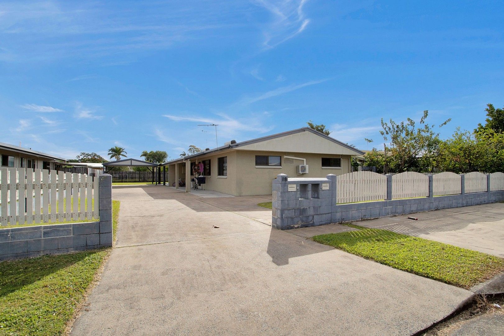 2/18 Clements Street, South Mackay QLD 4740, Image 0