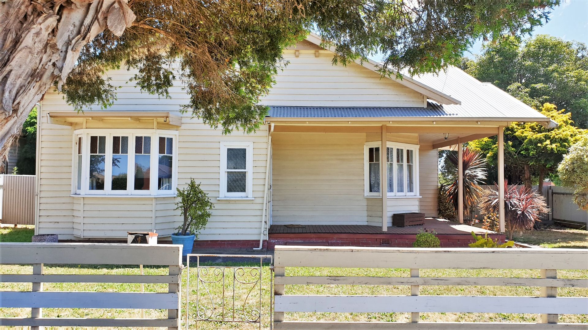 1 Ross Street, Colac Property History & Address Research Domain
