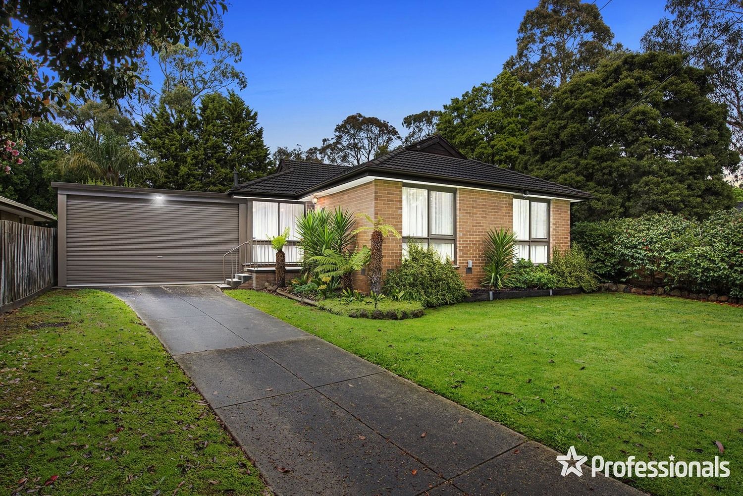 54 Barclay Avenue, Croydon VIC 3136, Image 0