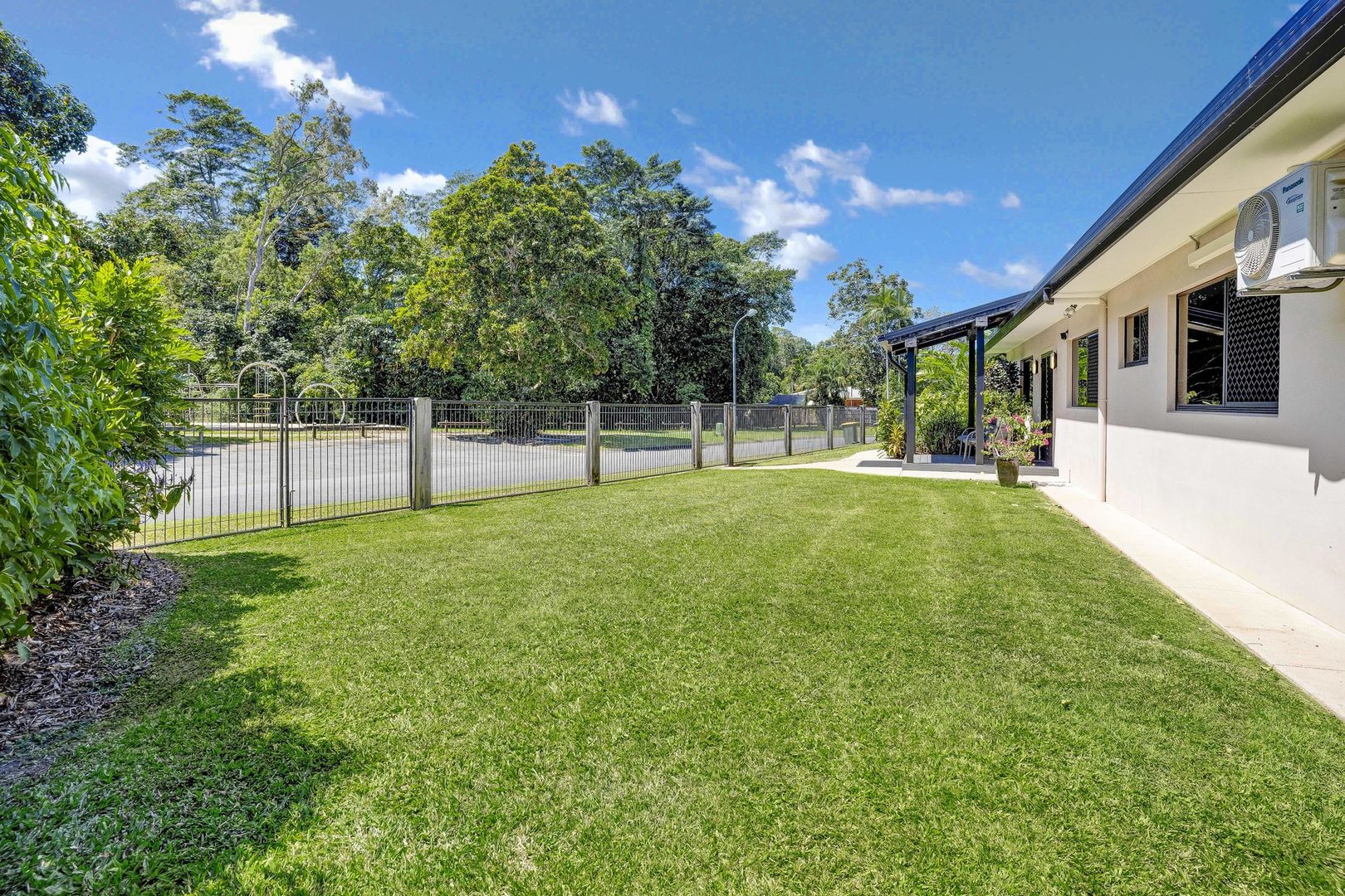 10 Ronto Close, Manoora QLD 4870, Image 1